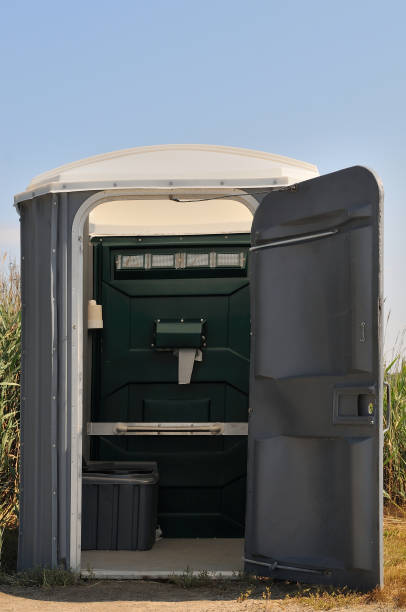 Best Emergency porta potty rental  in Chetopa, KS